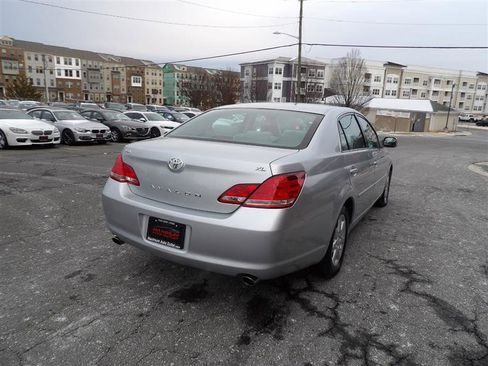 Used 2006 Toyota Avalon image 6