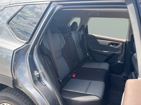 Used 2021 Nissan Rogue SV AWD/4WD image 25