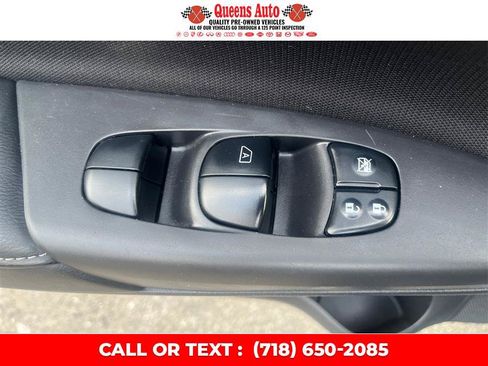 Used 2019 Nissan Sentra SV w/ Special Edition Package FWD image 42