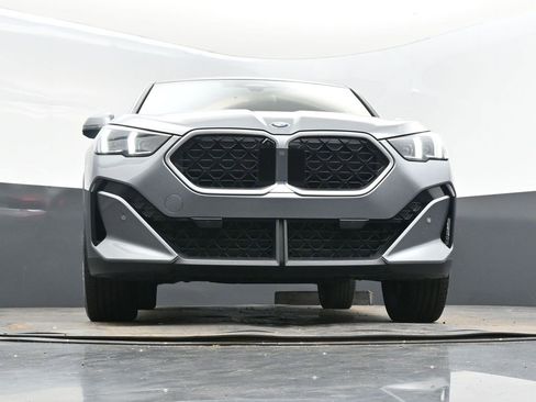 Used 2025 BMW X2 xDrive28i image 46