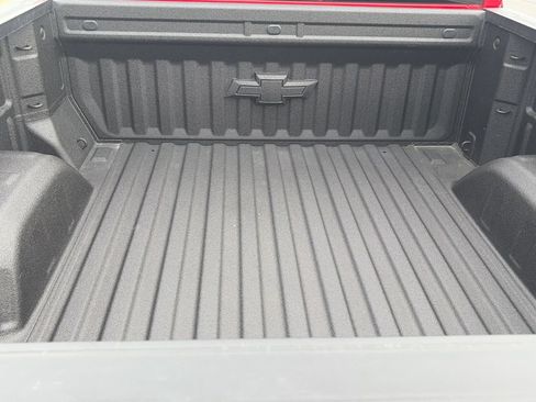 Certified 2020 Chevrolet Silverado 1500 RST AWD/4WD image 30