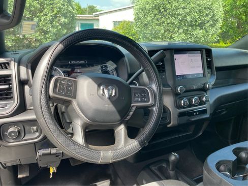 Used 2022 RAM 3500 Tradesman AWD/4WD image 13