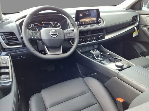 New 2026 Nissan Rogue SV image 6