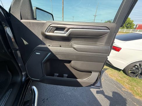 Used 2022 Chevrolet Silverado 1500 LTZ AWD/4WD image 22
