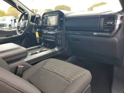 Used 2021 Ford F150 XL w/ STX Appearance Package image 17