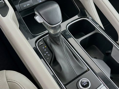 Used 2020 Kia Telluride S FWD image 24