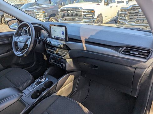 Used 2025 Ford Escape Active image 18