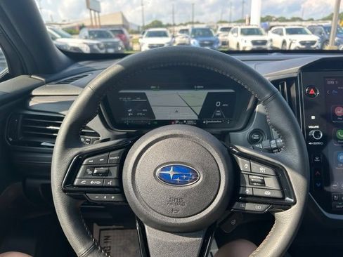 Used 2025 Subaru Forester Touring AWD/4WD image 17