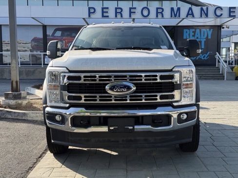 New 2024 Ford F550 4x4 Crew Cab Super Duty w/ XLT Value Package image 3