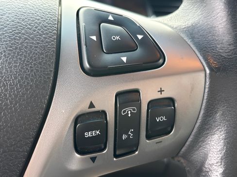 Used 2014 Ford Taurus Limited image 22