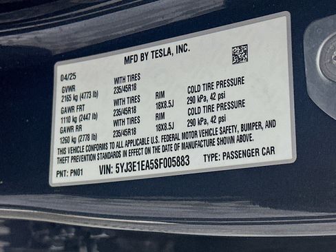 Used 2025 Tesla Model 3 Long Range RWD image 12