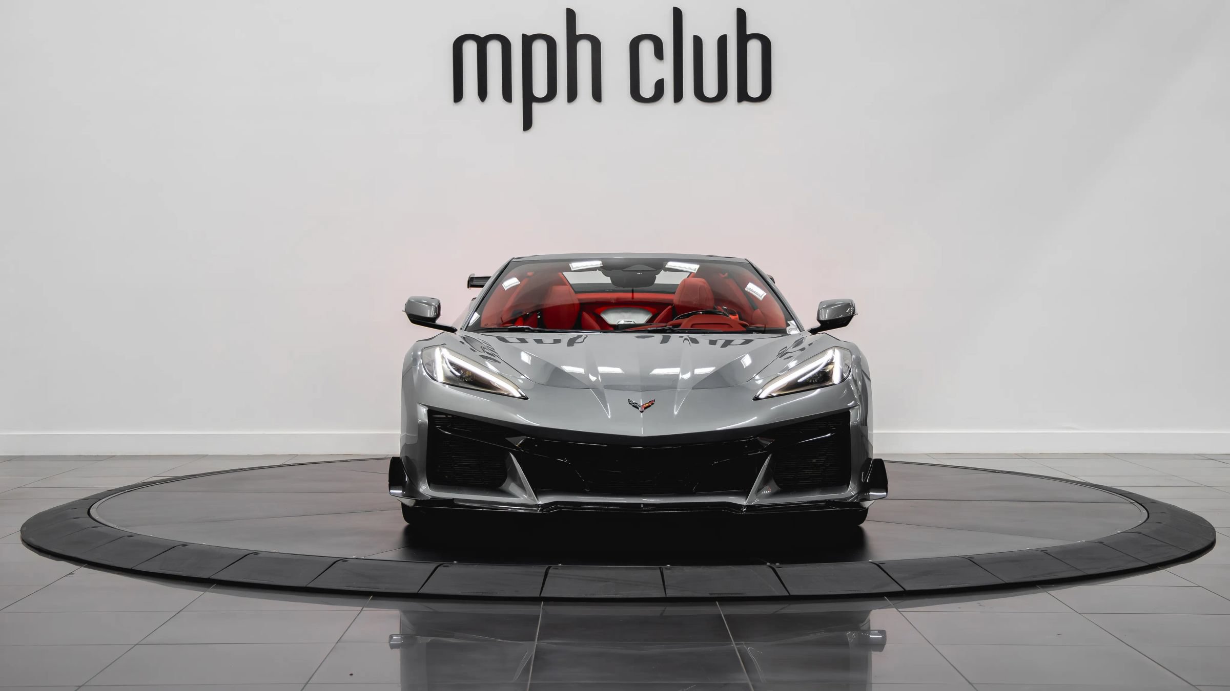 Used 2024 Chevrolet Corvette Z06 w/ Z07 Performance Package RWD image 12