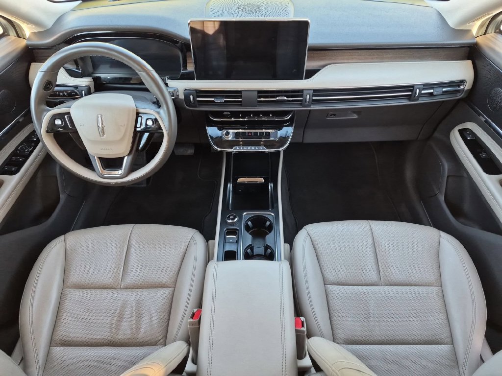Used 2024 Lincoln Corsair Reserve AWD/4WD image 15