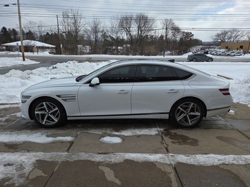 Used 2023 Genesis G80 2.5T w/ Sport Prestige Package image 7