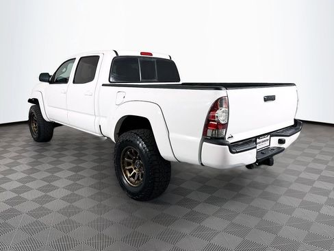 Used 2013 Toyota Tacoma 4x4 Double Cab w/ TRD Sport Pkg image 5