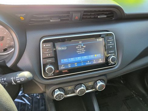 Used 2021 Nissan Kicks S image 24