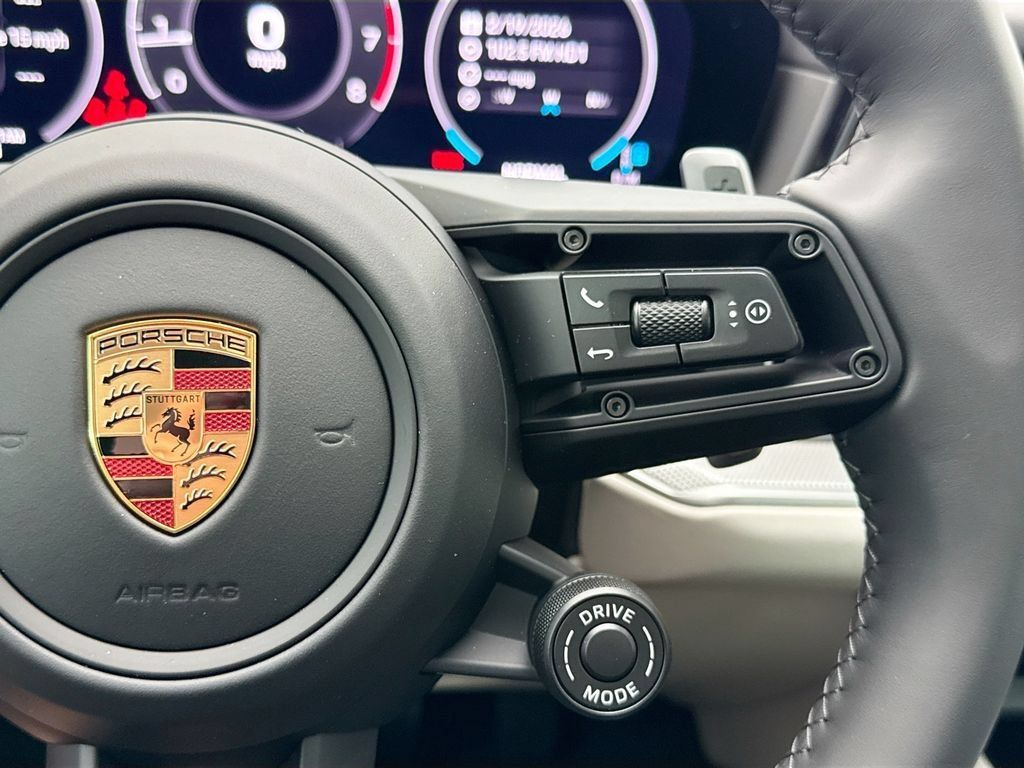 Used 2026 Porsche Cayenne Coupe AWD/4WD image 15