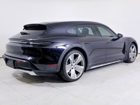 Certified 2024 Porsche Taycan 4 Cross Turismo w/ Premium Package image 29