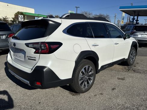 Certified 2025 Subaru Outback Touring XT image 3