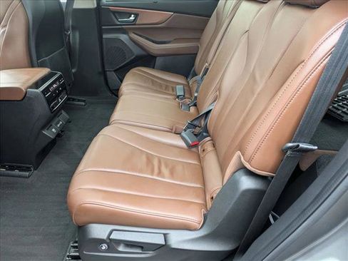 Used 2023 Acura MDX SH-AWD w/ Technology Package image 21