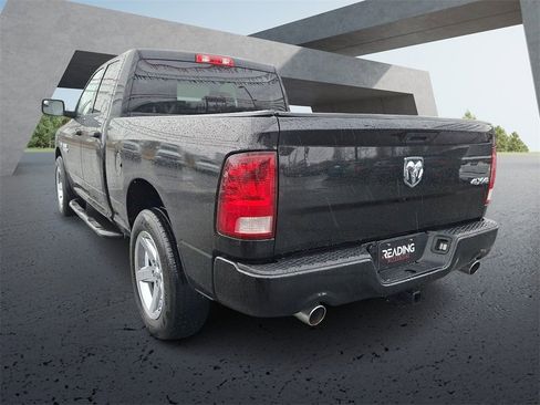 Used 2017 RAM 1500 Express image 6