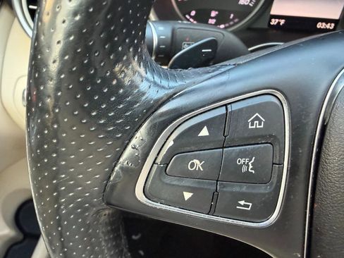 Used 2015 Mercedes-Benz C 300 4MATIC Sedan image 43