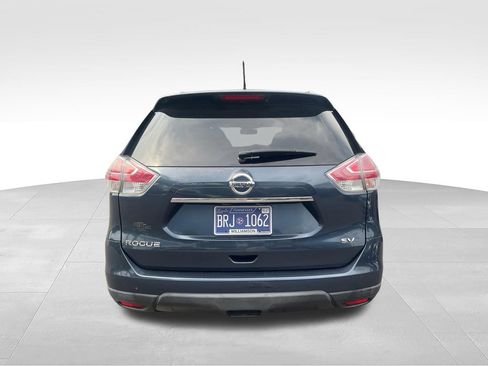 Used 2016 Nissan Rogue SV FWD image 36