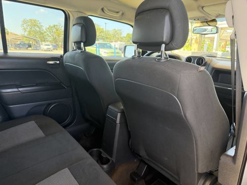 Used 2015 Jeep Patriot Sport w/ Power Value Group FWD image 16