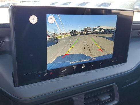 New 2026 Ford Maverick XL image 17