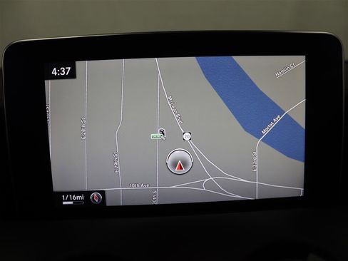 Used 2016 Mercedes-Benz AMG GT S image 22