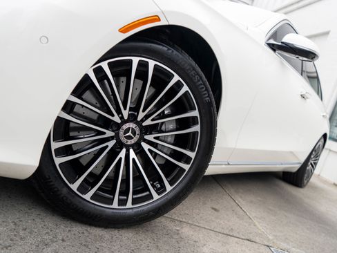 Used 2021 Mercedes-Benz S 580 4MATIC Sedan image 4
