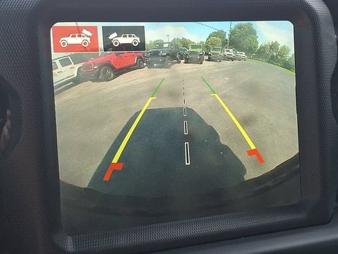Used 2021 Jeep Wrangler Unlimited Rubicon w/ Trailer Tow Package AWD/4WD image 19