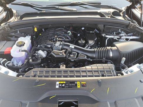 New 2025 Jeep Grand Cherokee Altitude image 30