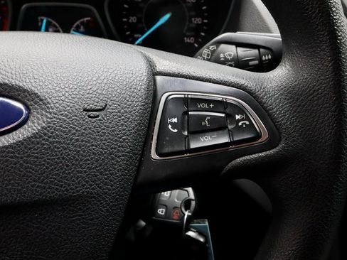 Certified 2018 Ford Escape SE image 27