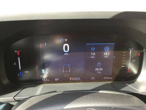 New 2025 Ford Maverick XLT w/ XLT Luxury Package image 14