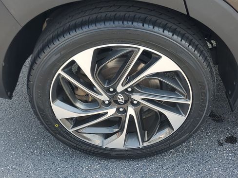Used 2019 Hyundai Tucson Sport w/ Cargo Package AWD/4WD image 6