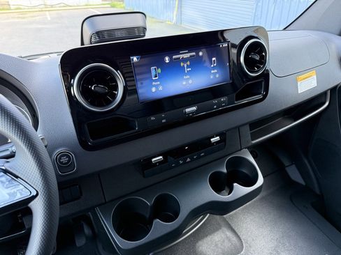 New 2026 Mercedes-Benz Sprinter 2500 image 20