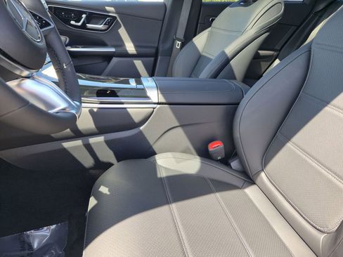 New 2025 Mercedes-Benz GLC 300 4MATIC image 14