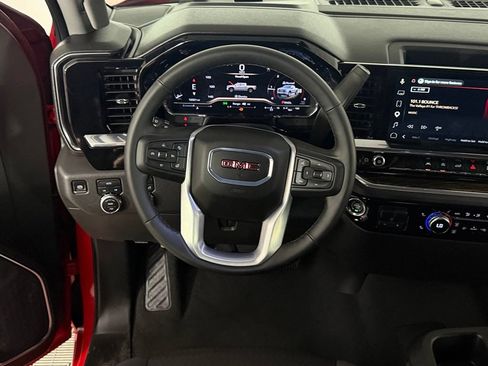 Used 2025 GMC Sierra 1500 Elevation AWD/4WD image 14