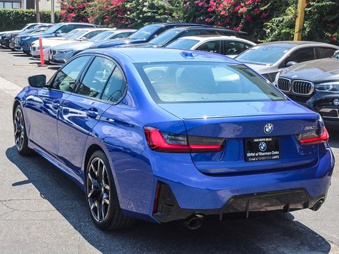 Used 2026 BMW 330i Sedan w/ M Sport Package RWD image 6