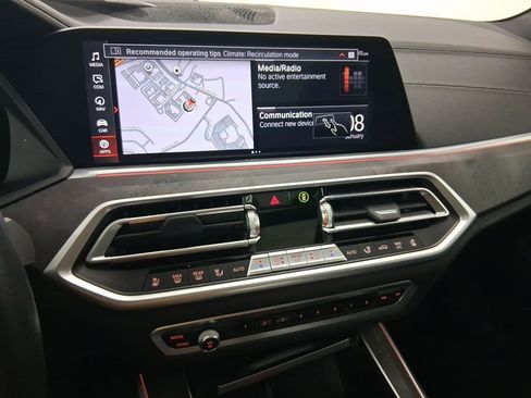 Certified 2022 BMW X5 xDrive40i w/ Luxury Seating Package image 23