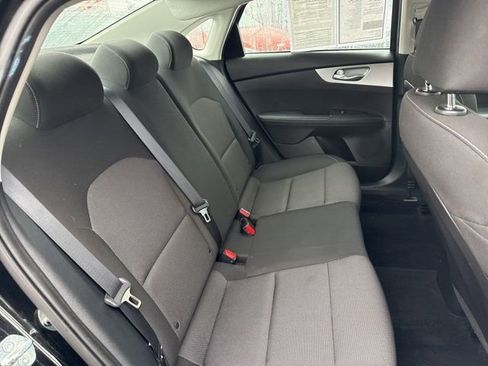 Used 2023 Kia Forte LXS image 42