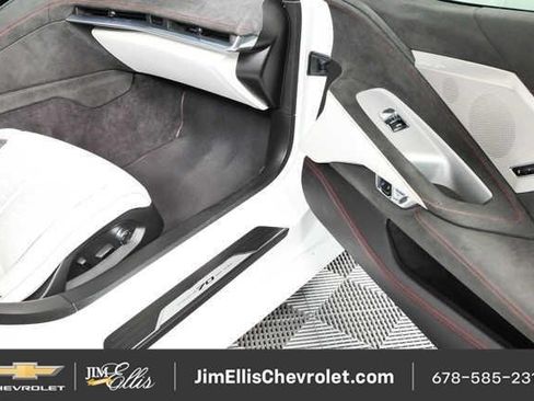 Certified 2023 Chevrolet Corvette Stingray Premium Conv w/ Z51 Performance Package RWD image 21