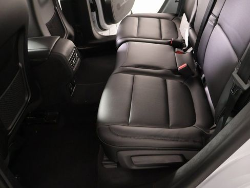 New 2026 Lincoln Corsair Premiere image 12