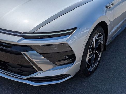 New 2026 Hyundai Sonata SEL FWD image 11