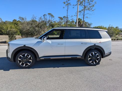 New 2027 Kia Telluride S w/ Towing Package image 8