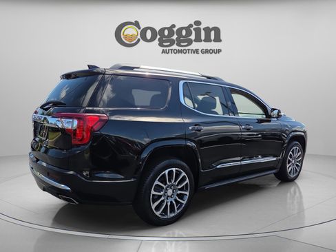 Used 2021 GMC Acadia Denali w/ Denali Technology Package image 5