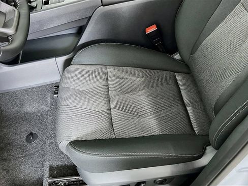 New 2026 Nissan Rogue SV w/ Cold Weather Package AWD/4WD image 16
