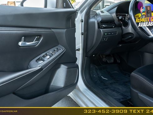 Used 2020 Nissan Sentra SV w/ Electronics Package FWD image 11