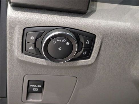 Used 2018 Ford F150 XLT image 16